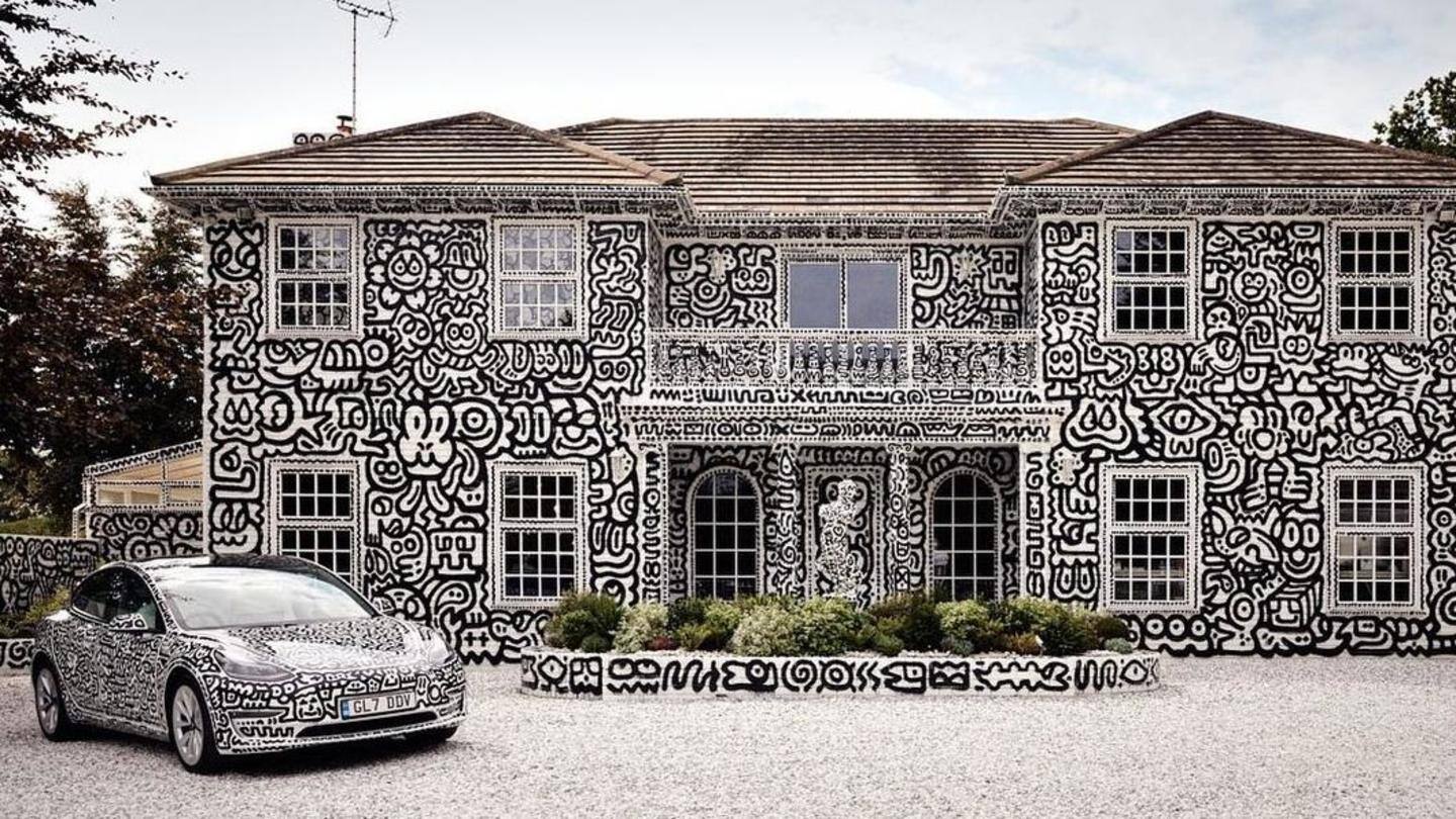 This artist doodled his mansion and it looks incredible