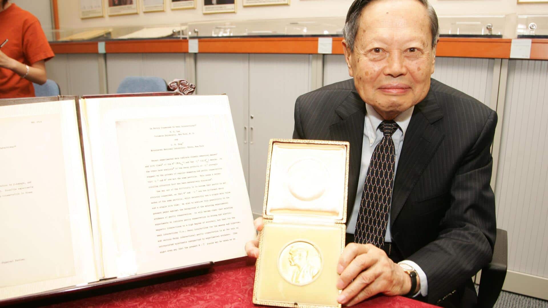 Chen Ning Yang, Nobel-winning Chinese physicist, passes away at 103 Chen Ning Yang, Nobel-winning Chinese physicist, passes away at 103
