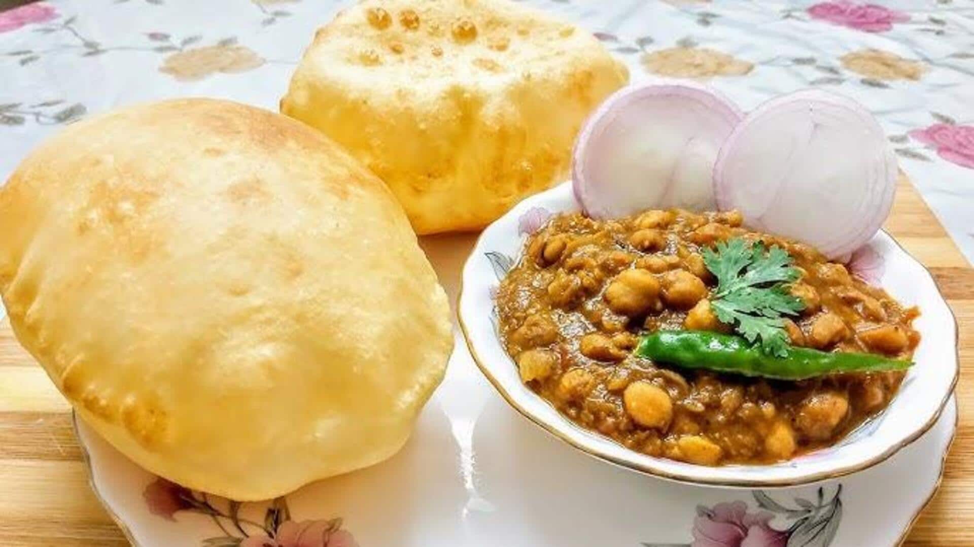 5 delicious street foods to try in Delhi 5 delicious street foods to try in Delhi
