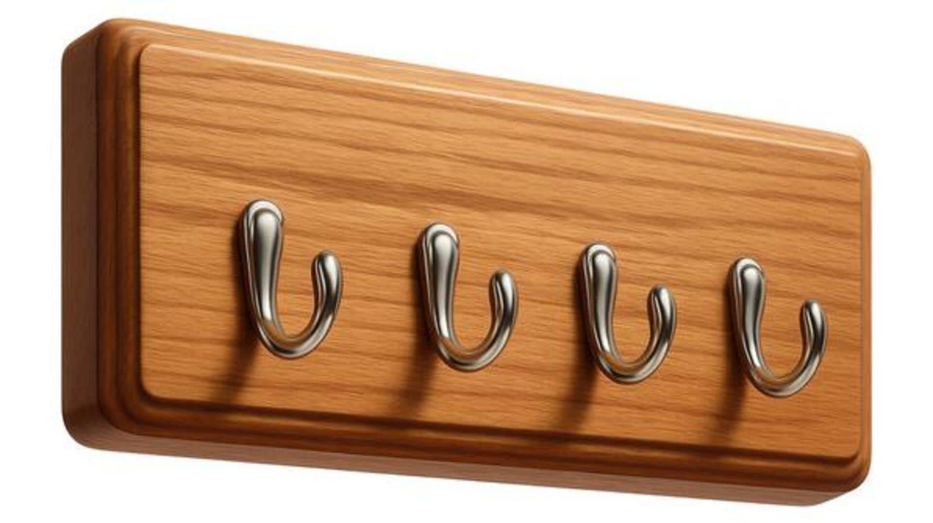 DIY: How to make wooden key holders