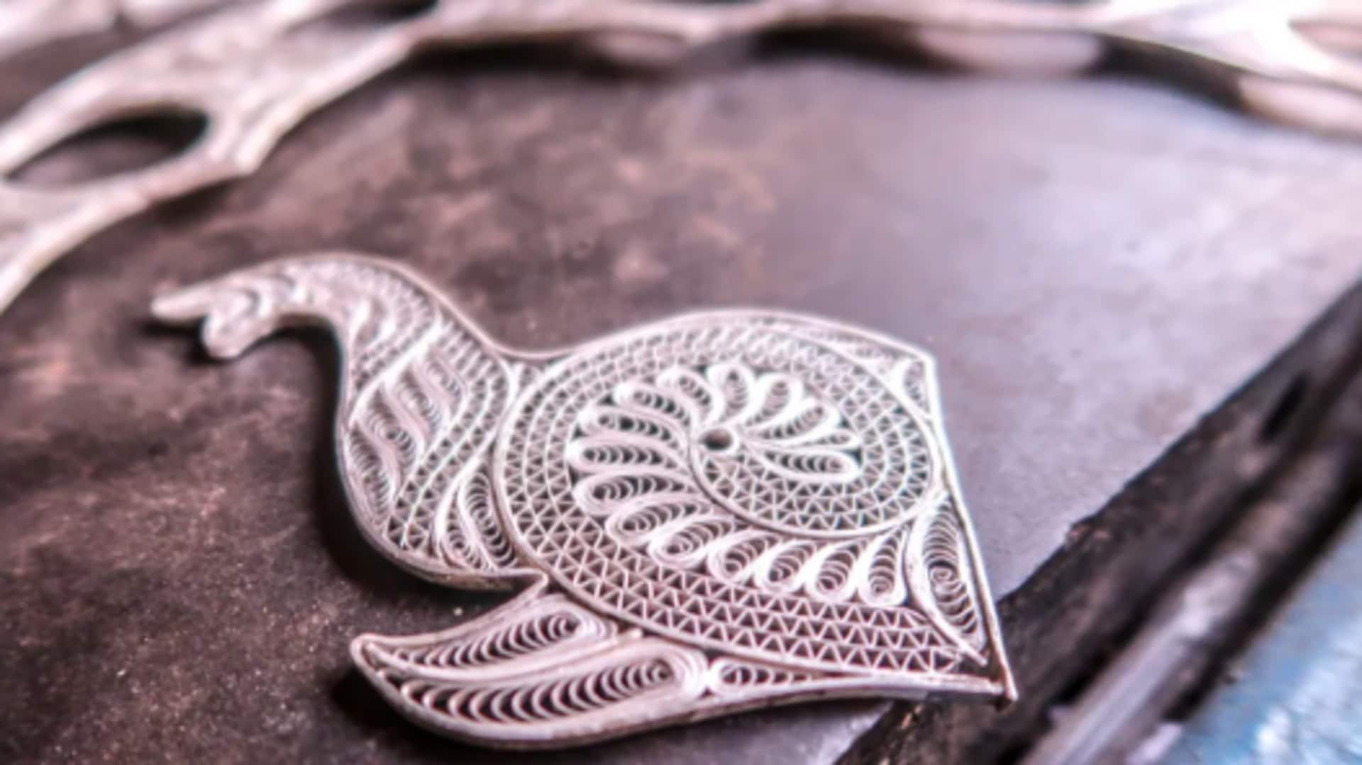 Discover filigree: The intricate art of metalwork Discover filigree: The intricate art of metalwork