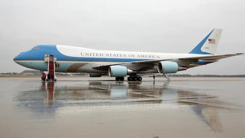 Trump's delegation discarded Chinese gifts before boarding Air Force One