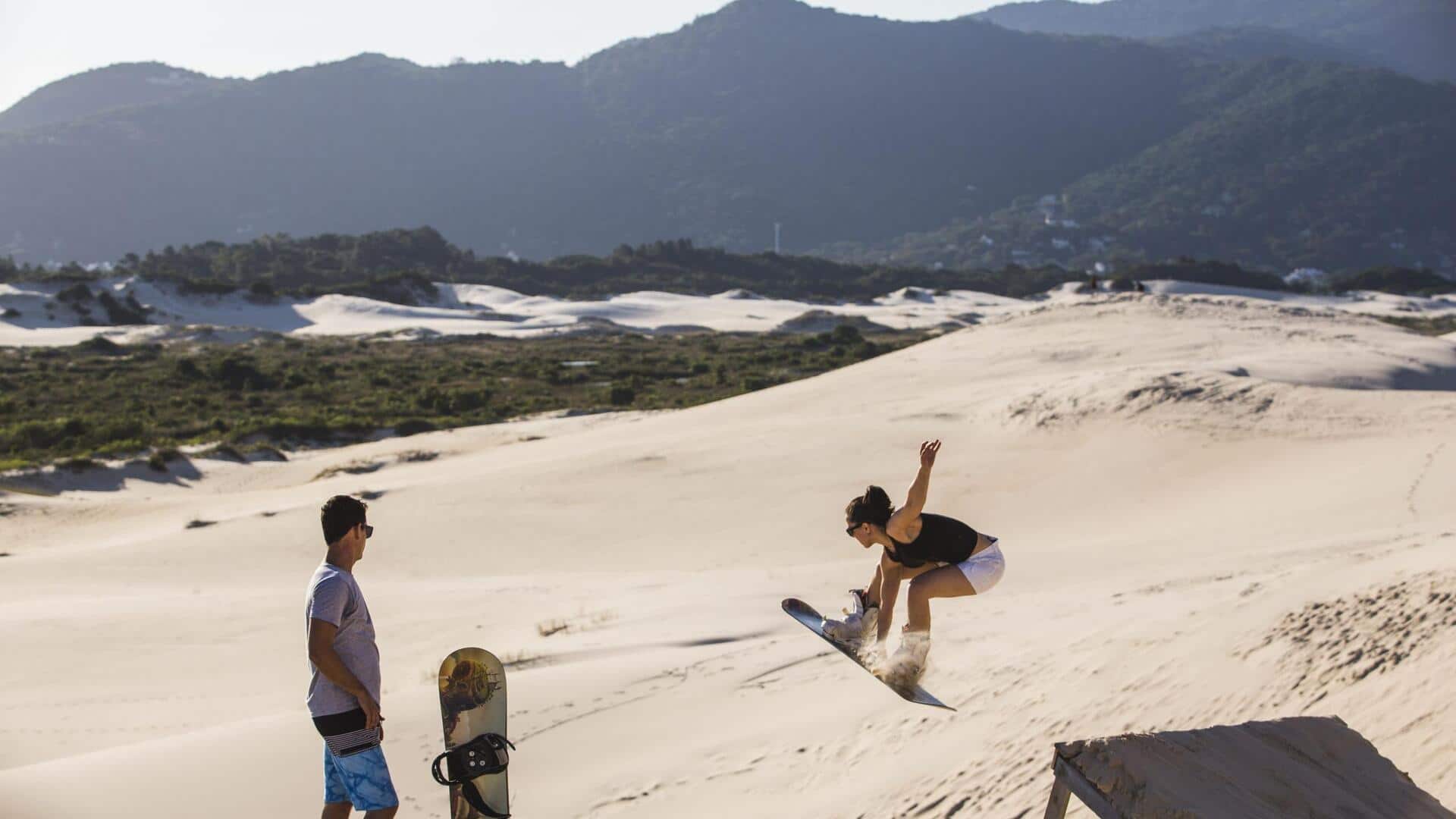 Planning Praia do Norte trip? Include sandboarding on these dunes