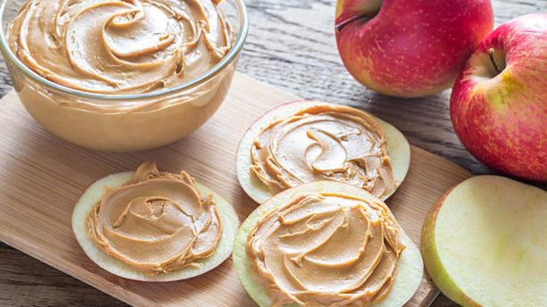 5-minute breakfast: Quick nut butter apple recipe