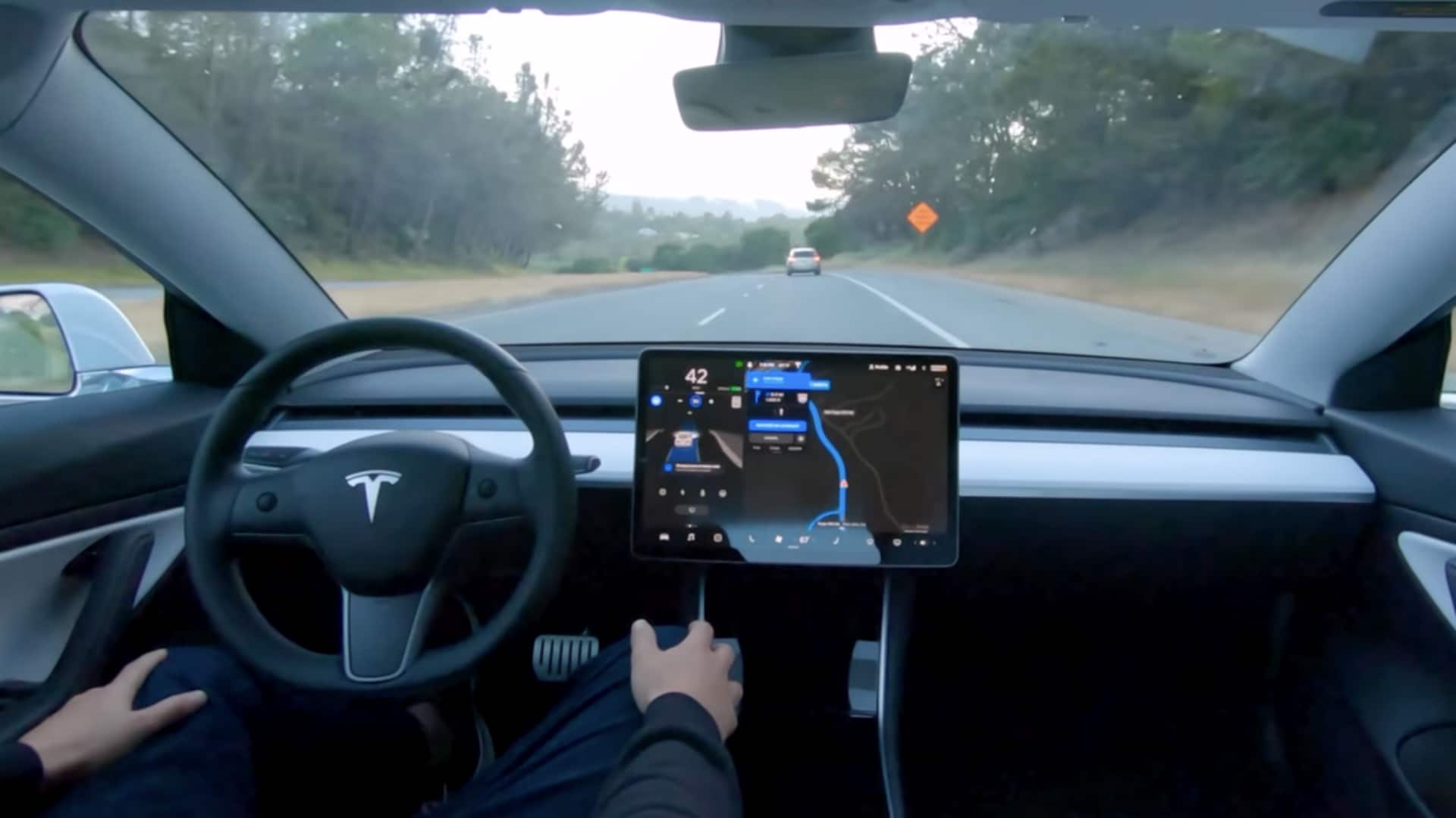 Tesla partners with Baidu for autonomous driving in China