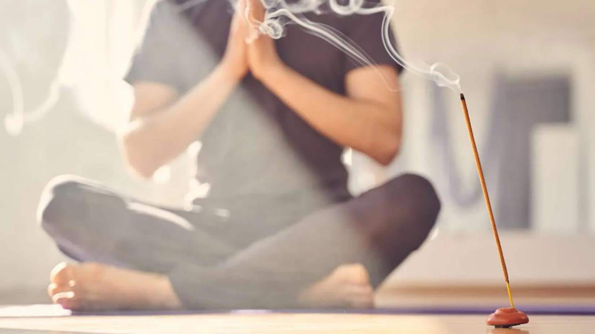 How to create a calming scentscape for meditation