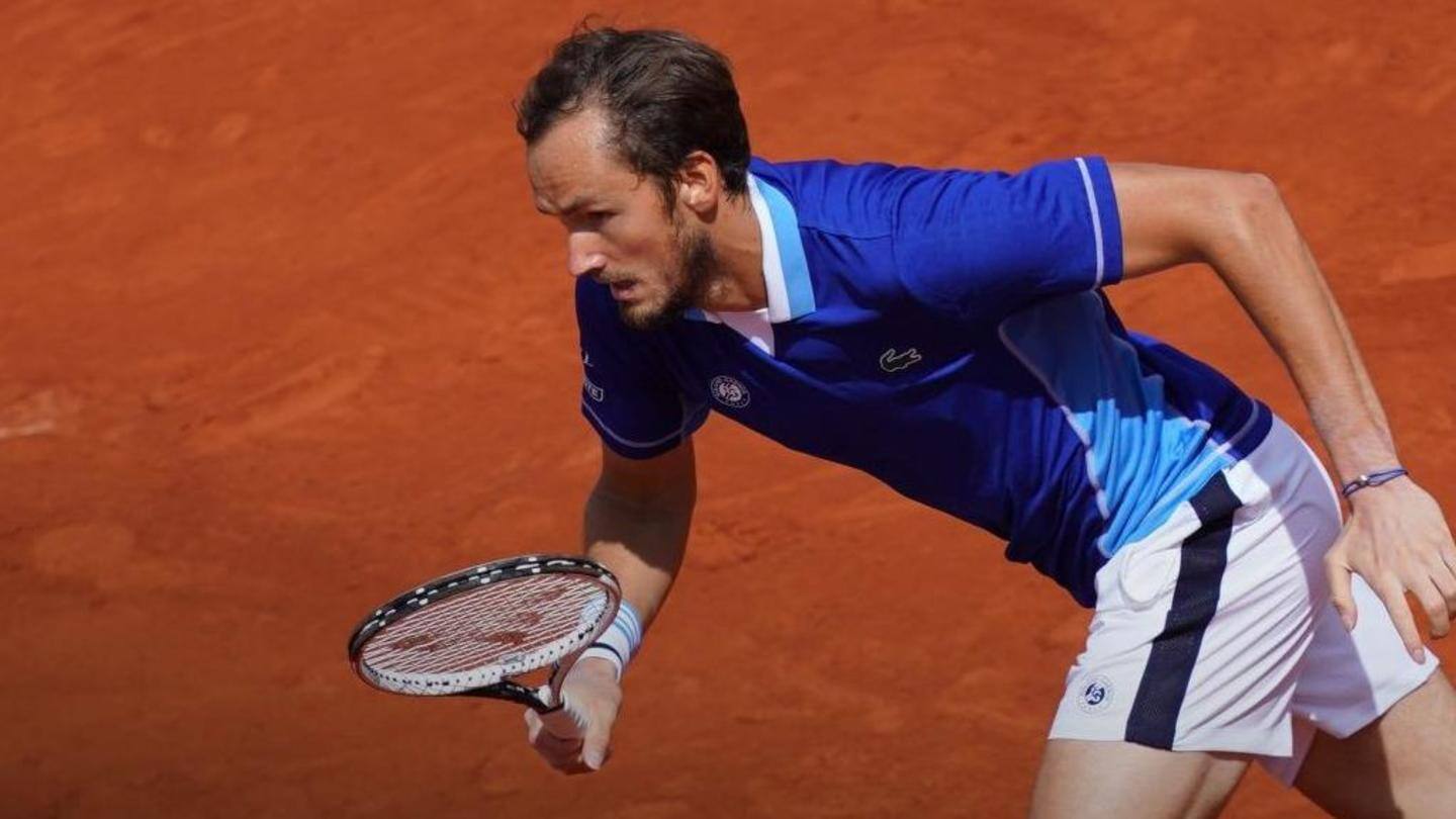 2022 French Open: Daniil Medvedev breezes past Facundo Bagnis