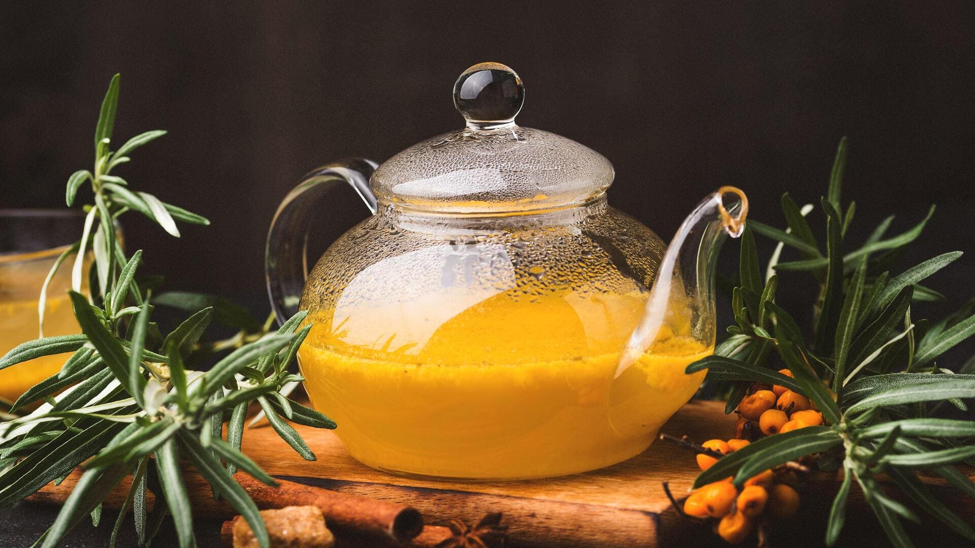 Here is why turmeric water is so healthy 