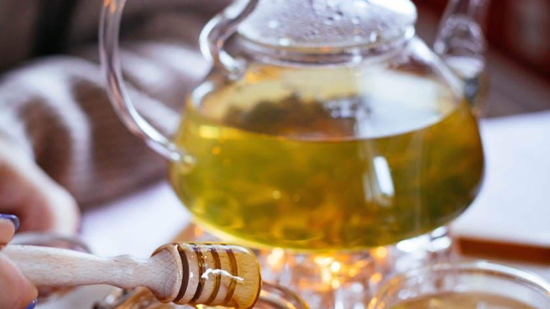 5 ways to make the most of herbal honey tea 