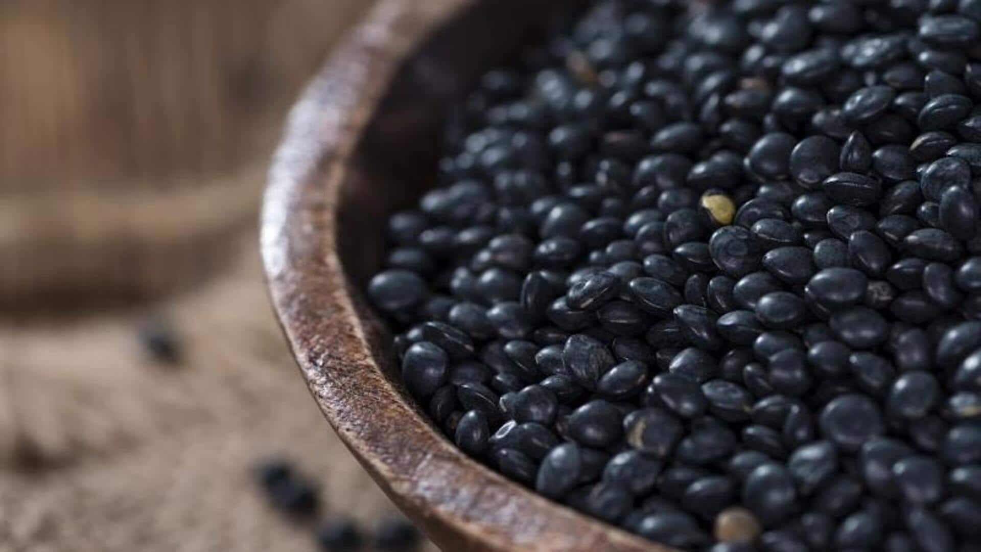 Black lentils v/s red kidney beans: Which has more protein? Black lentils v/s red kidney beans: Which has more protein?