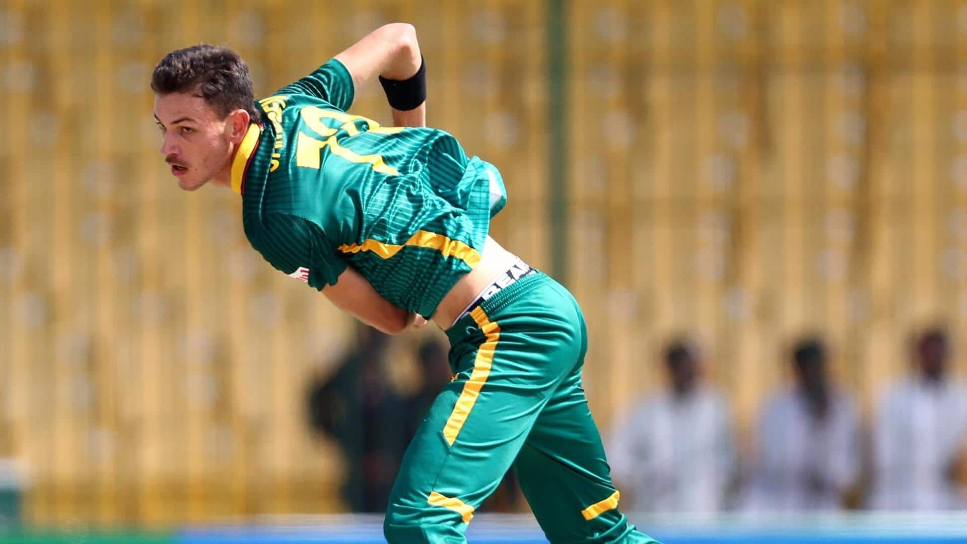 CT: South Africa bowlers with 3-plus wickets in overs 1-10