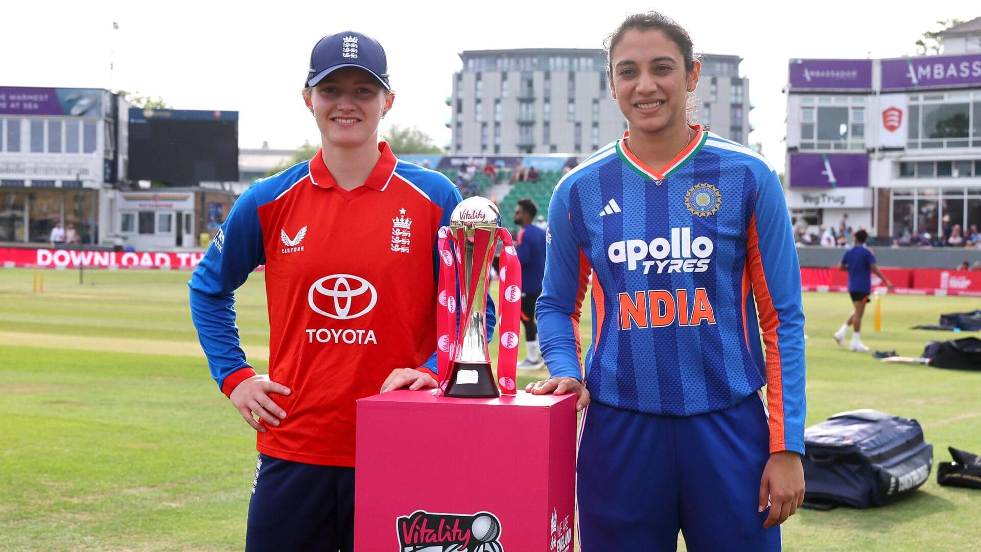 Smriti Mandhana records her 6th duck in Women's T20Is: Stats
