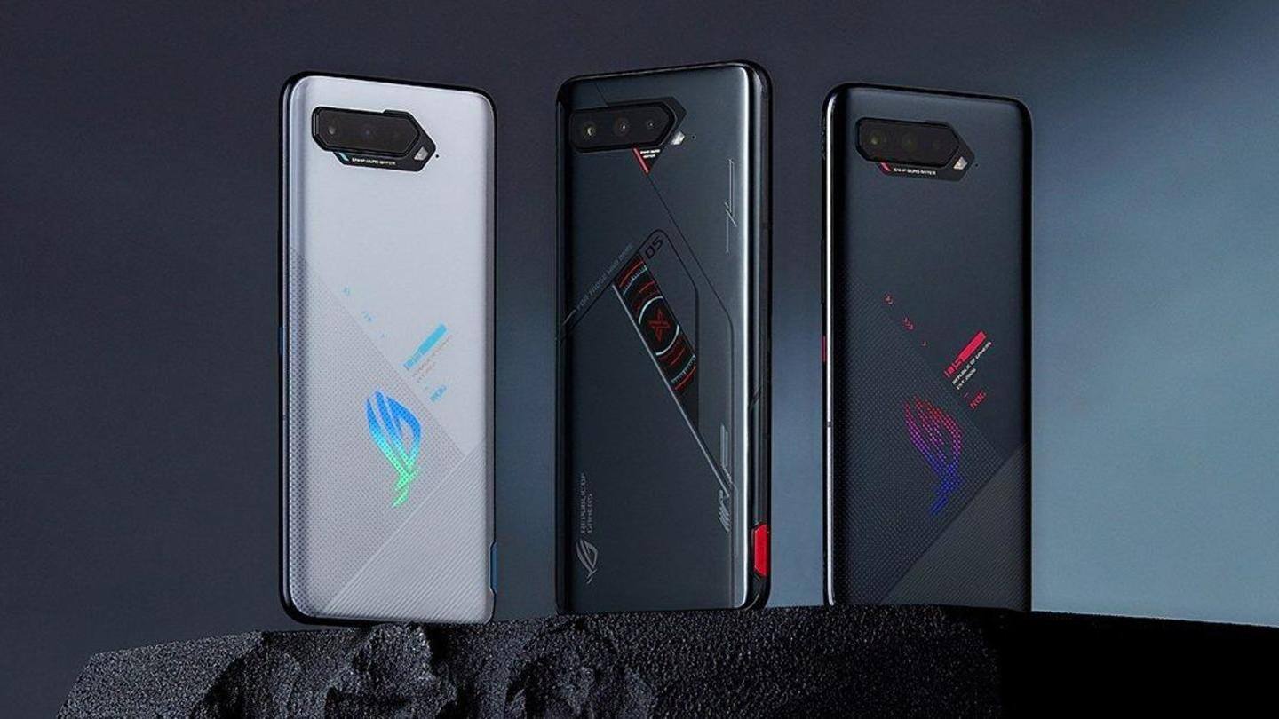 The handsets have a Full-HD+ AMOLED display The handsets have a Full-HD+ AMOLED display