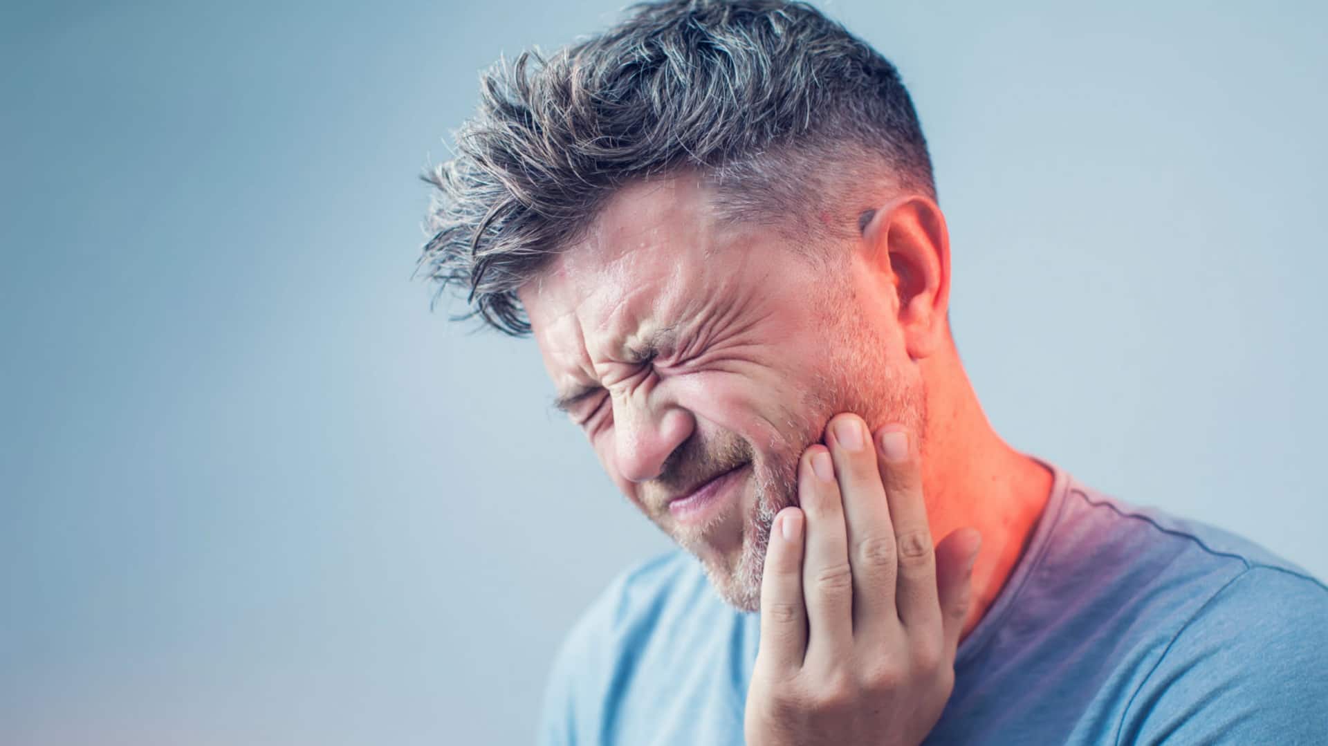 5 ways clove oil can help you fix toothache
