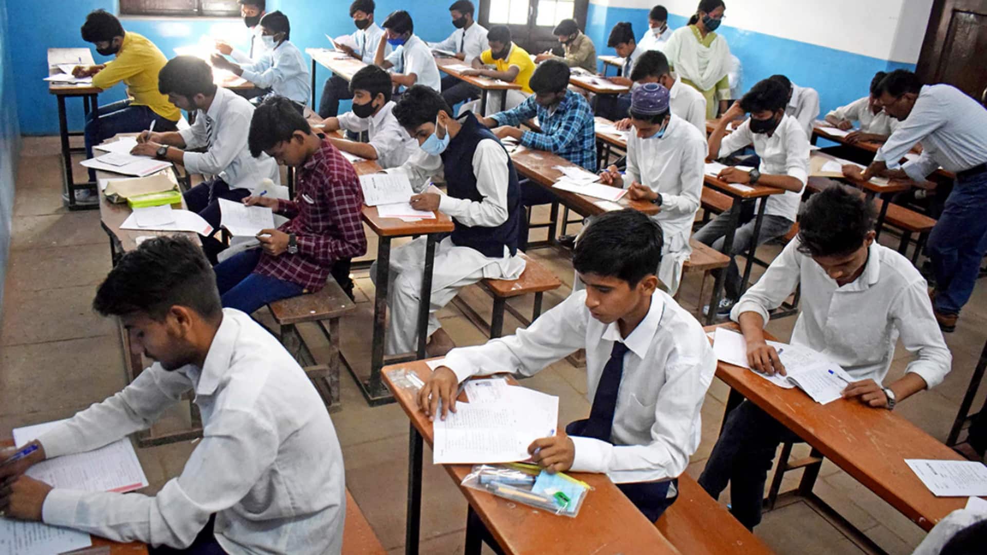 Teen hacker claims CBSE exam papers, answer sheets leaked online