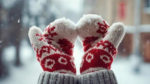 Why mittens are a winter must-have