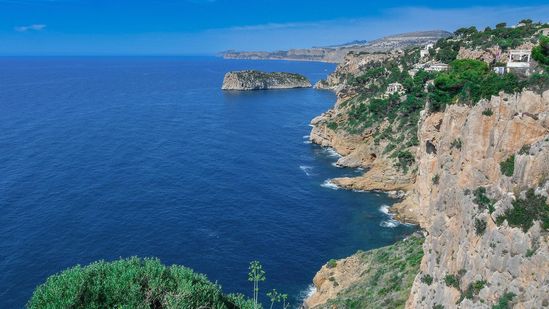 Overrated Spain tourist spots you can safely skip