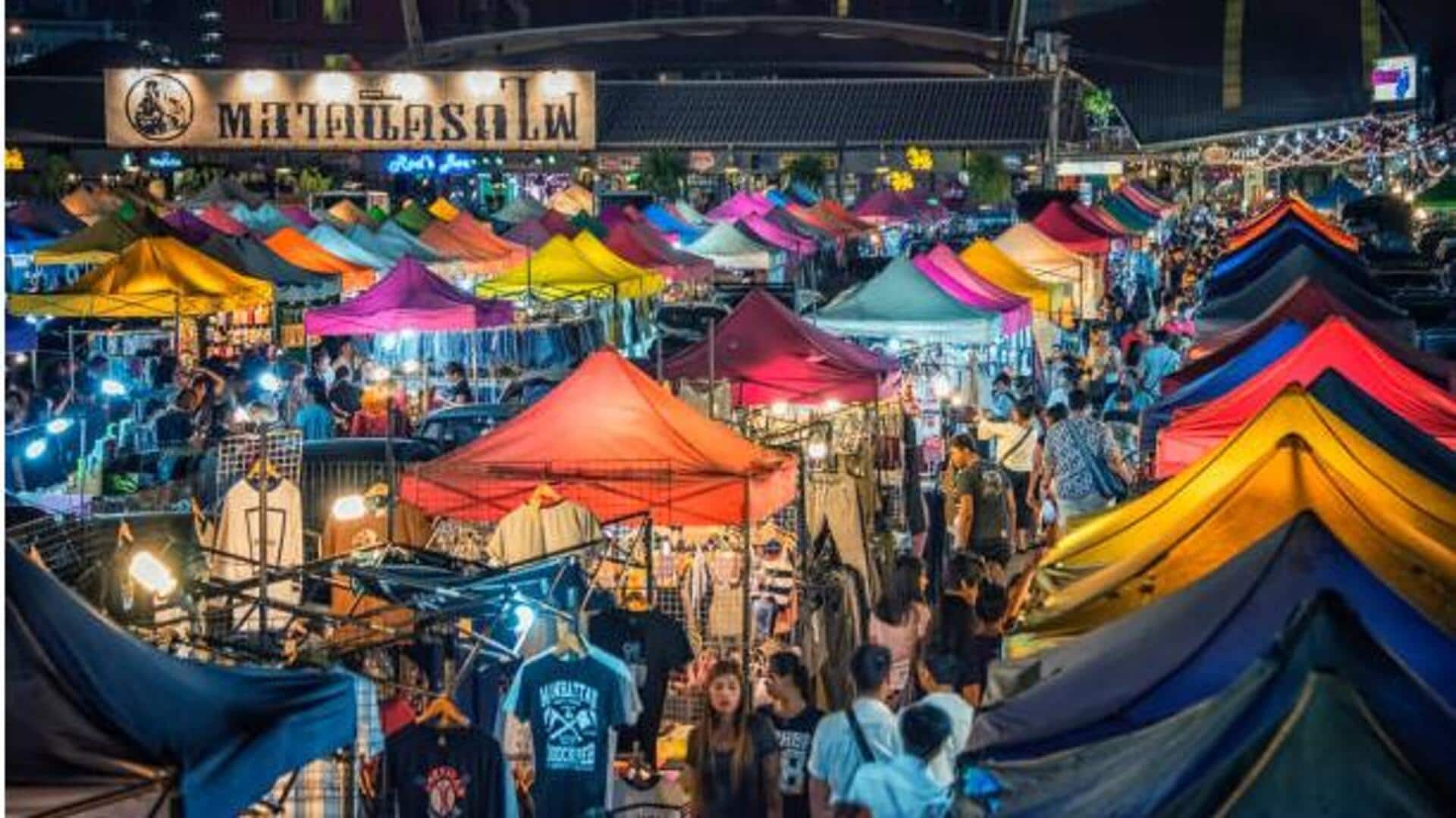 You must explore these vibrant night markets You must explore these vibrant night markets