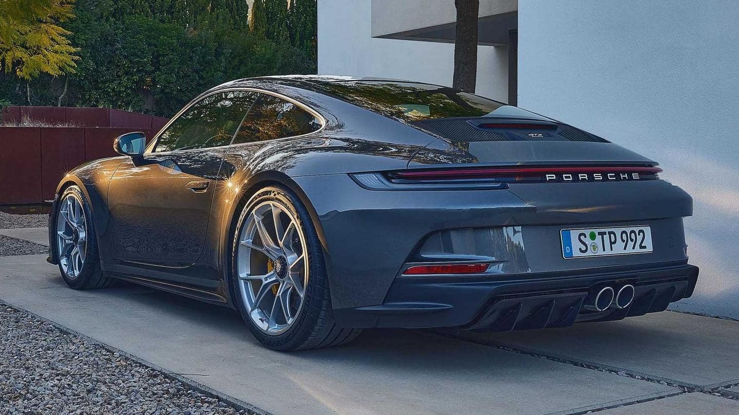 2022-porsche-911-gt3-touring-with-502hp-engine-revealed-newsbytes