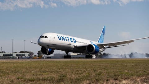 United Airlines Boeing 777 makes emergency landing after engine failure