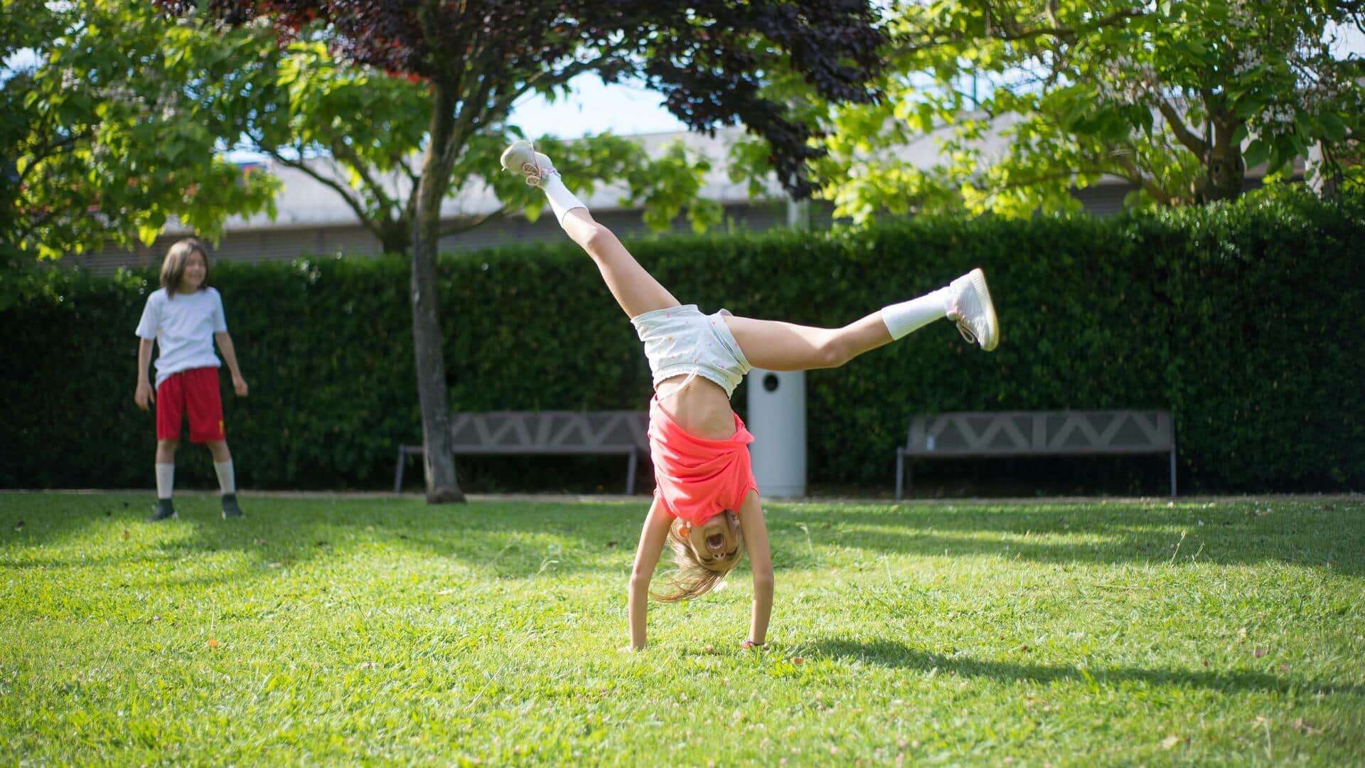5 reasons you should start doing cartwheels