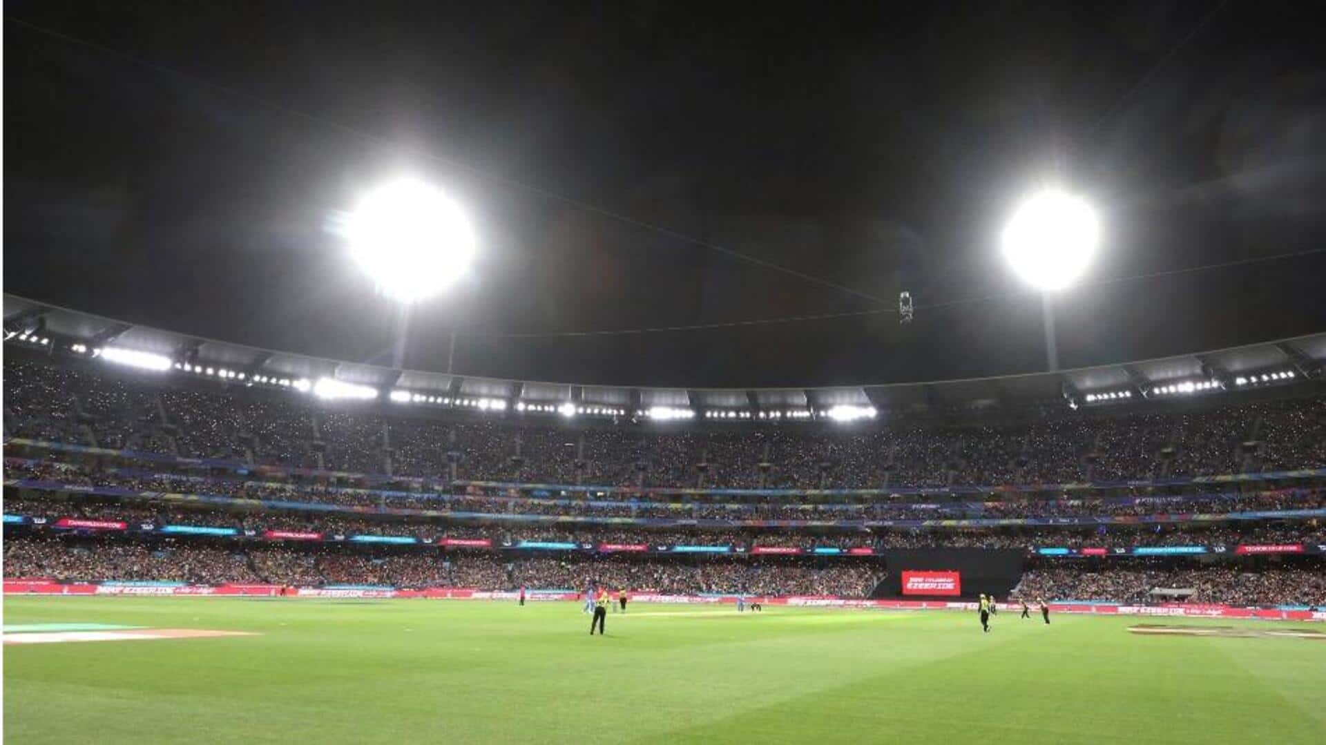 Melbourne teen on life support after being hit by ball Melbourne teen on life support after being hit by ball