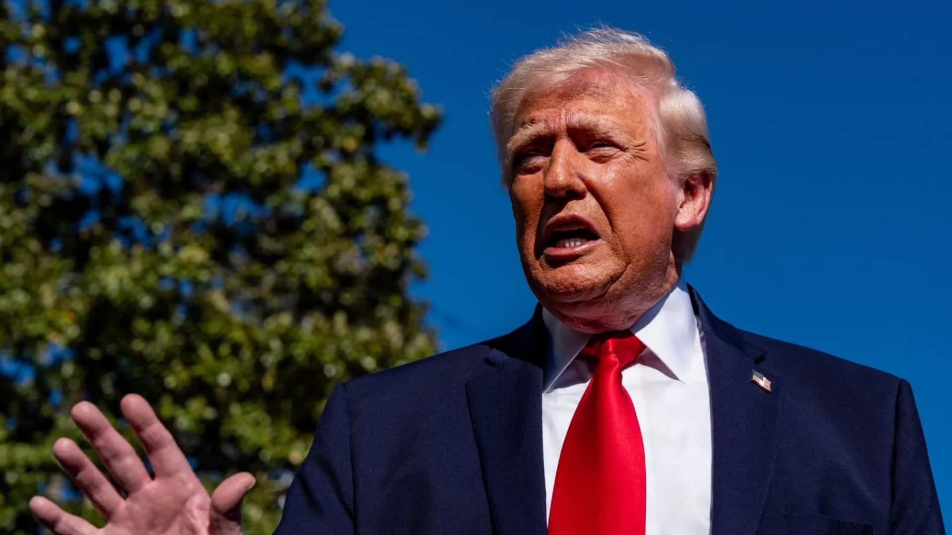 Trump probes TV networks over White House coverage boycott