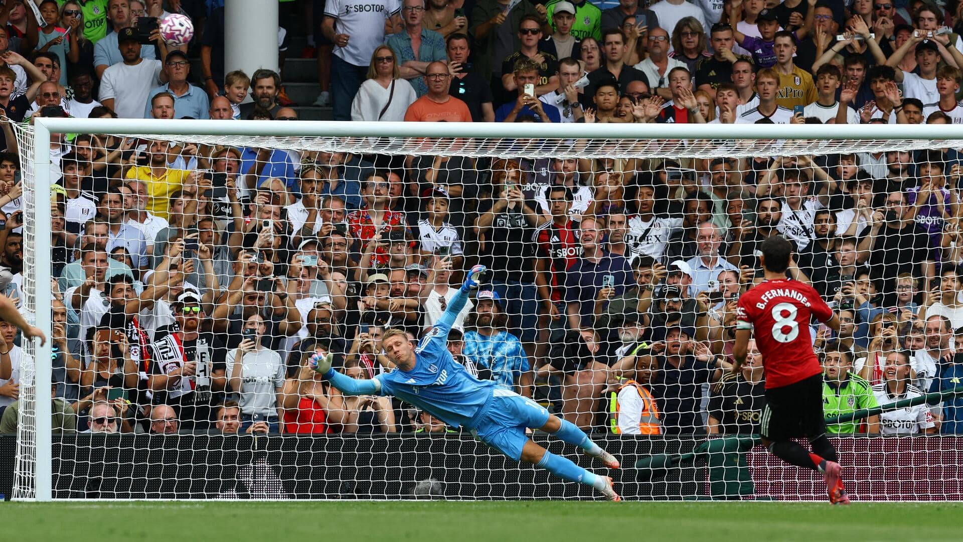 Bruno Fernandes misses penalty against Fulham: Decoding post-match reactions Bruno Fernandes misses penalty against Fulham: Decoding post-match reactions