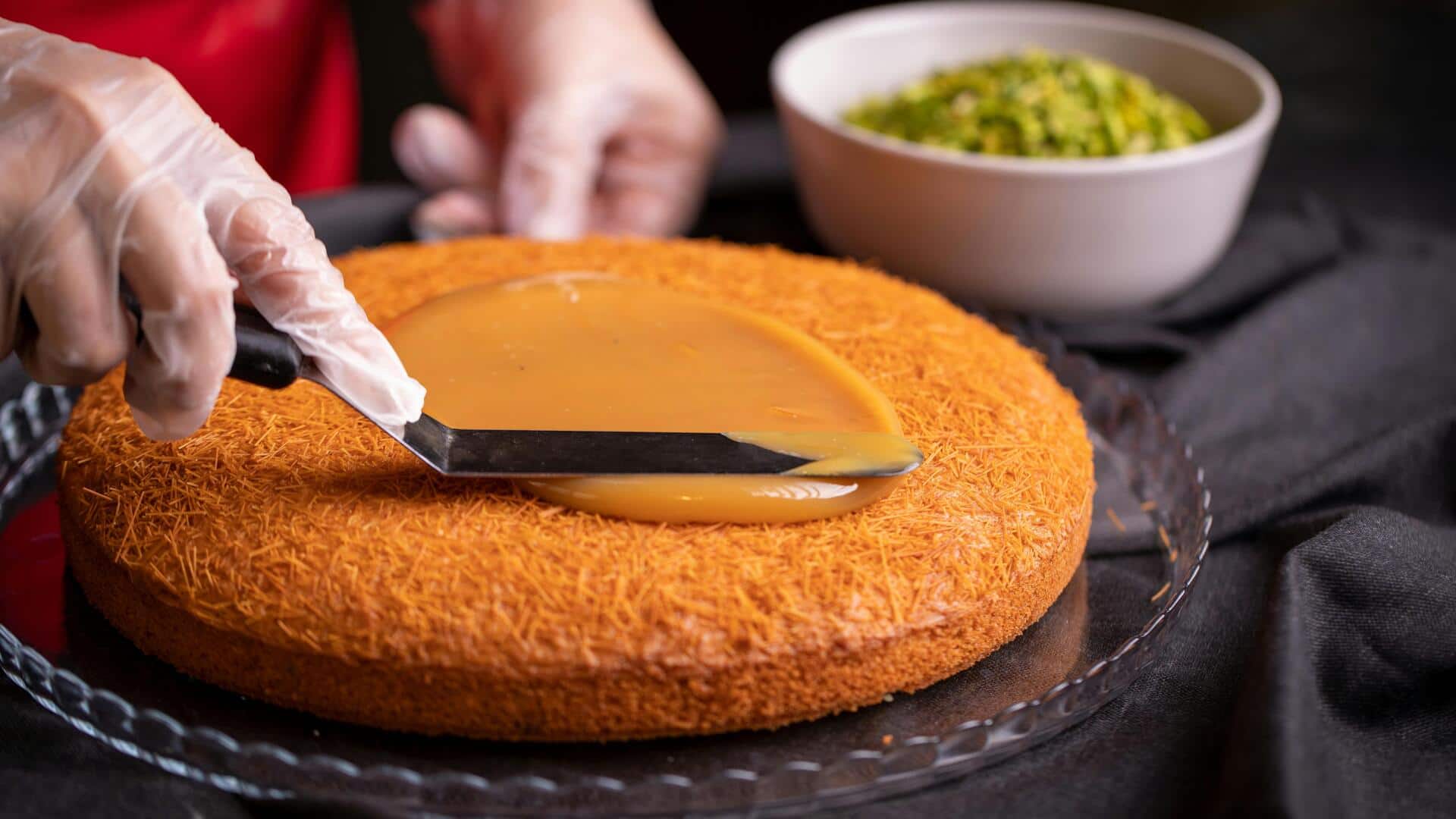 Easy ways to use saffron and pistachios in desserts
