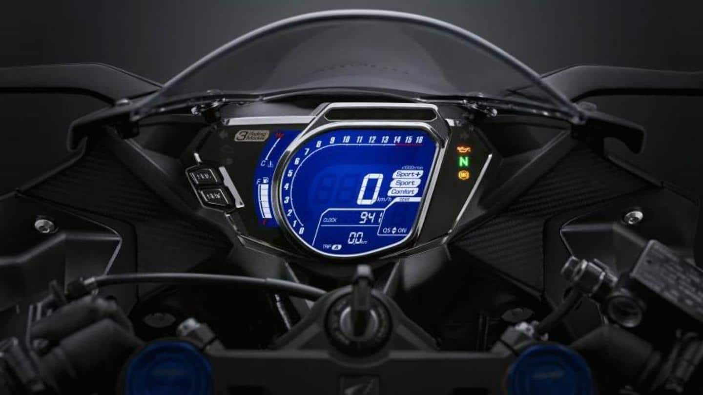 The bike has a windshield and an LCD instrument console The bike has a windshield and an LCD instrument console