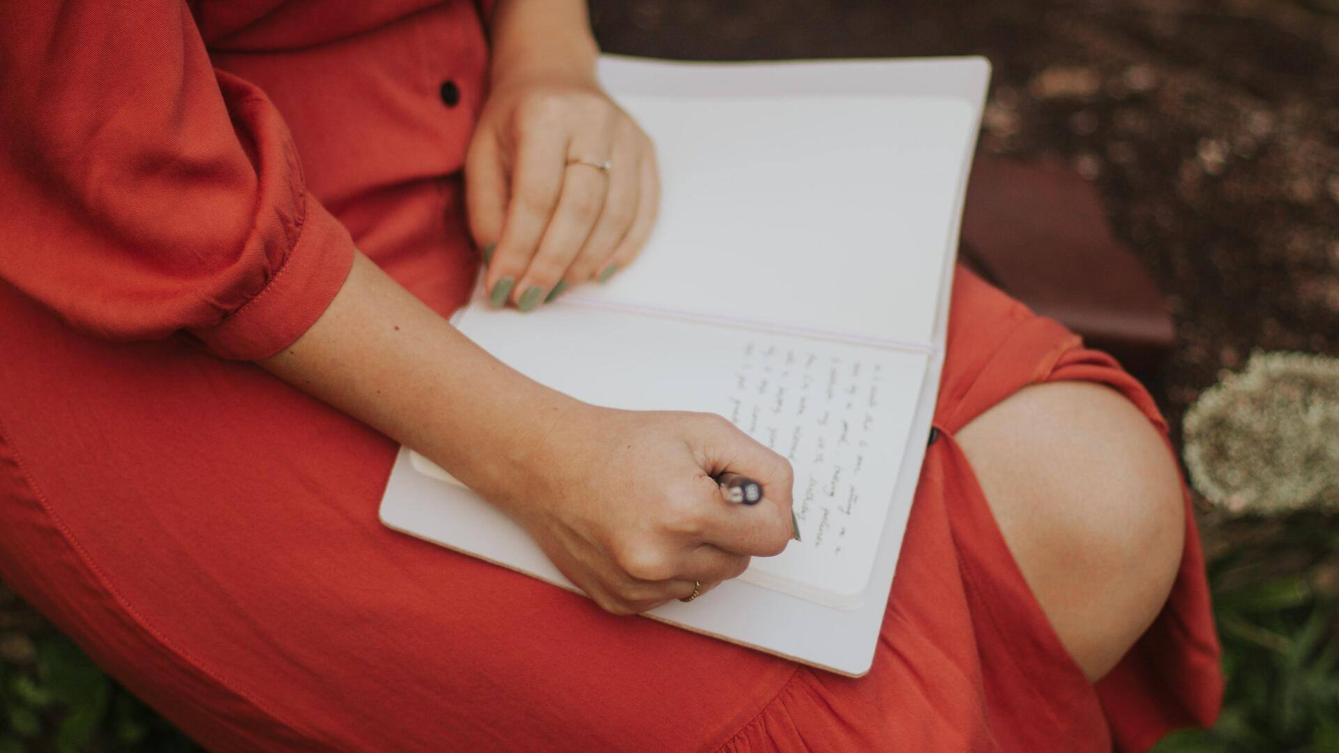 Make your day more productive with these 5 journaling tips