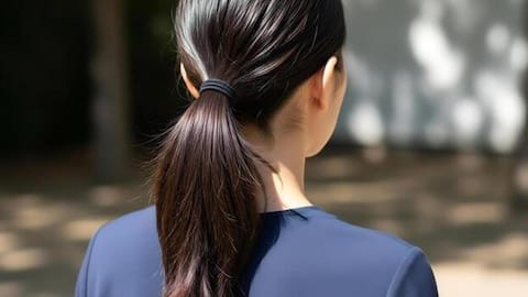 This is how you can create the perfect ponytail 