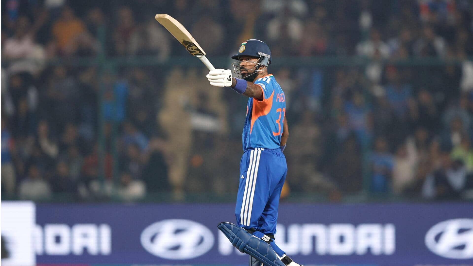 'Can't bowl 10 overs': Gambhir on Hardik Pandya's prolonged absence