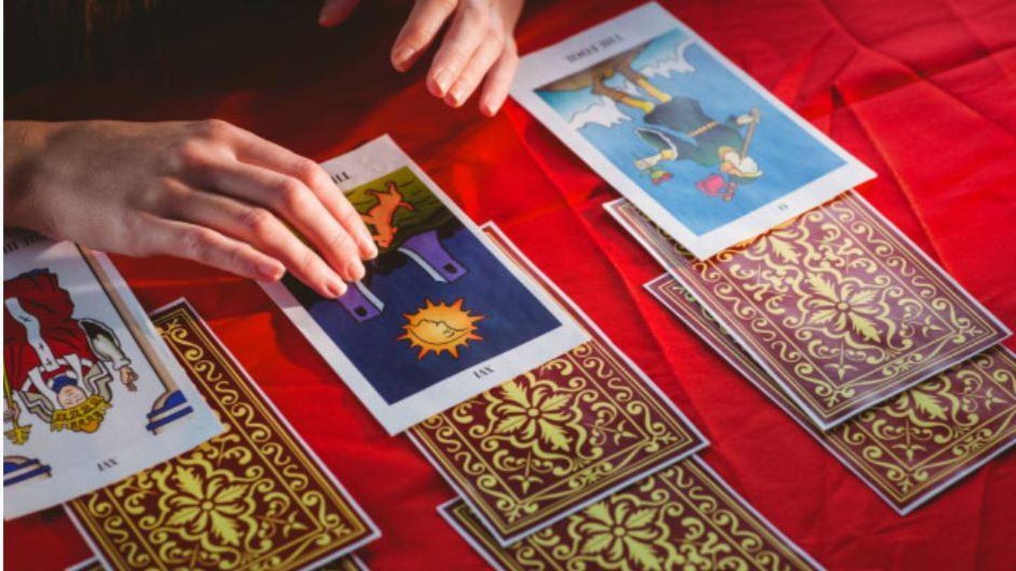 what-are-tarot-readings-and-do-they-work