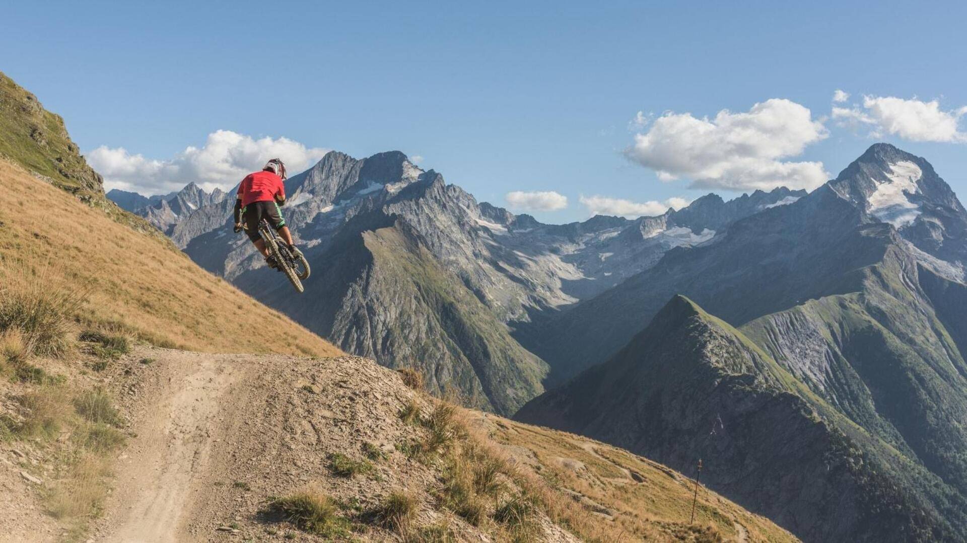 The French Pyrenees offer some really challenging mountain biking trails