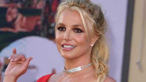 Britney Spears charged with DUI following erratic driving arrest