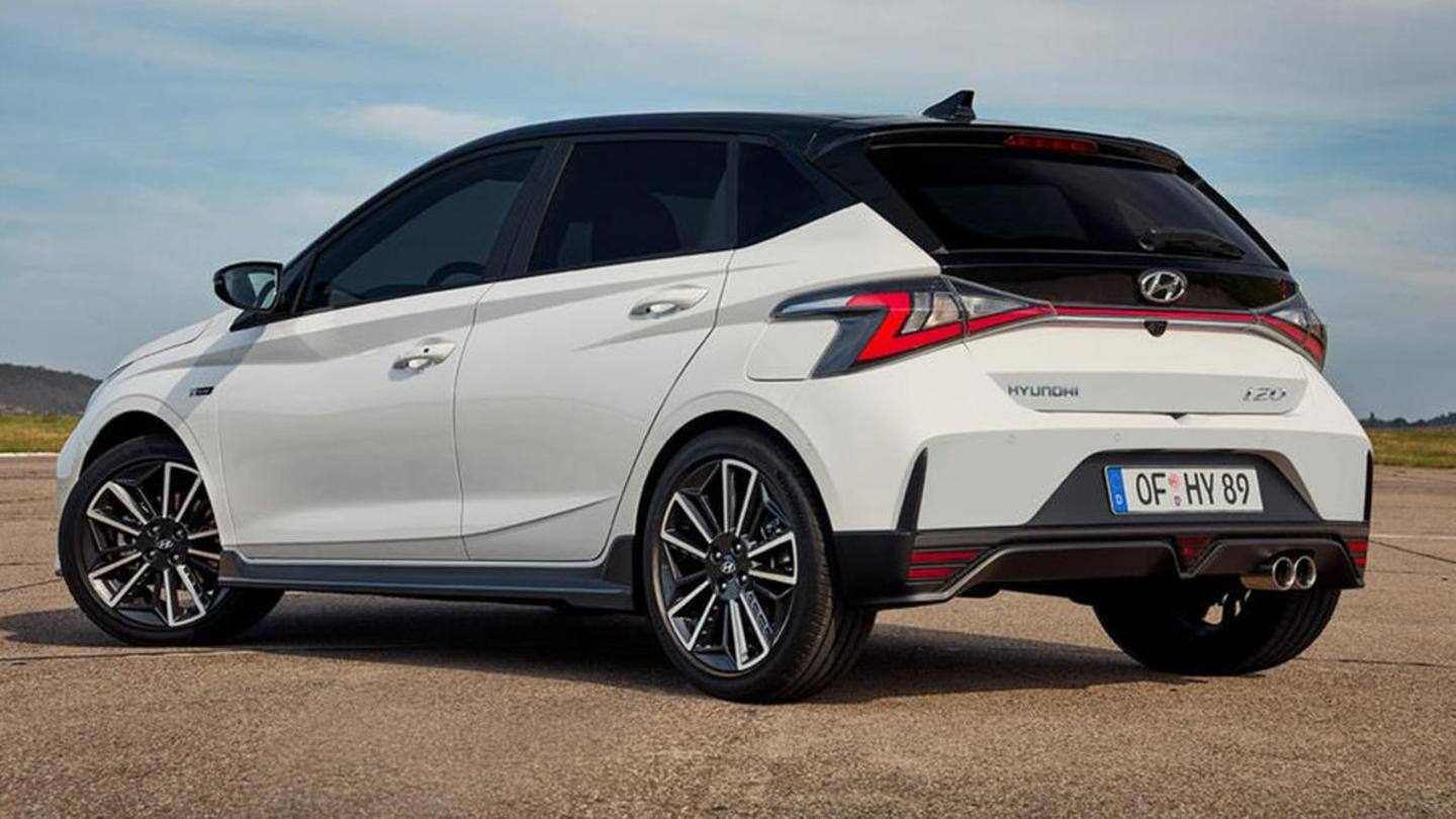The car sports 'N' badging and Z-shaped taillights The car sports 'N' badging and Z-shaped taillights