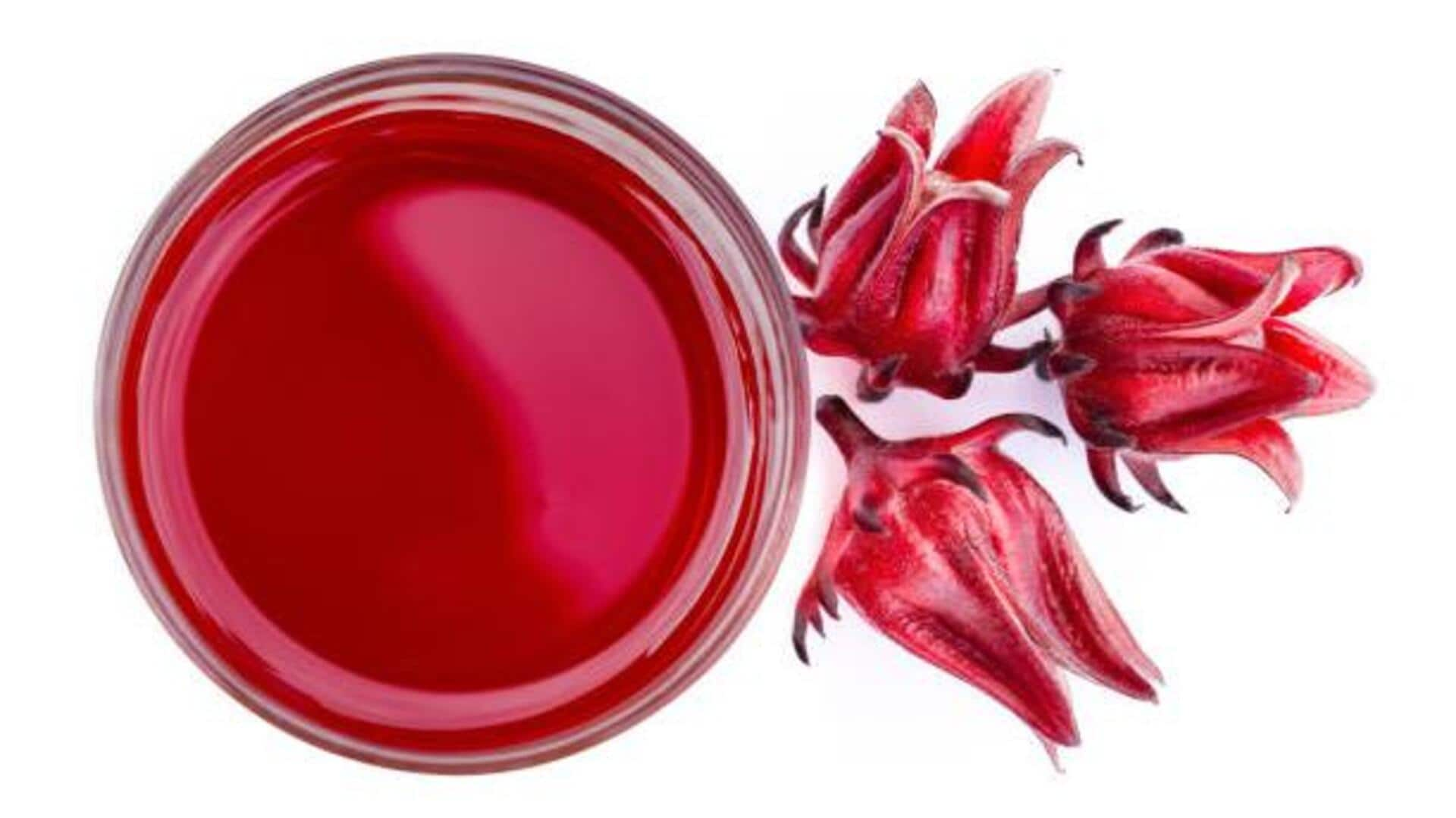 5 creative ways to use African roselle petals in beverages