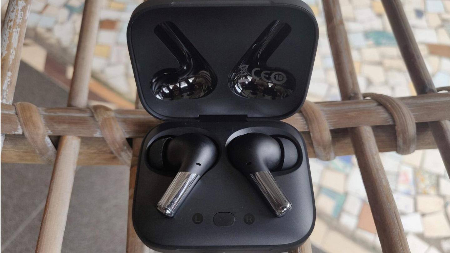 Enjoyable sound output, but not best in class Enjoyable sound output, but not best in class