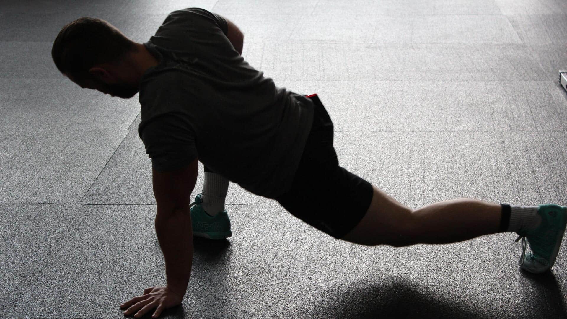 Why you should stretch before your morning walk