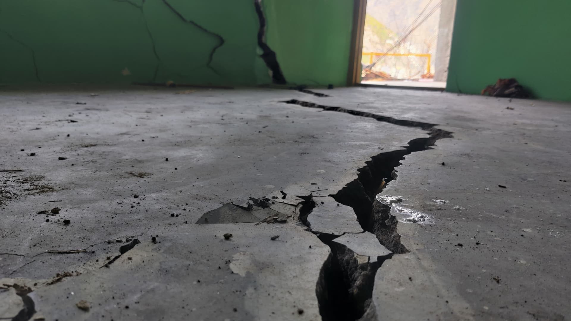 Major Indian cities sinking due to over-extraction of groundwater: Study Major Indian cities sinking due to over-extraction of groundwater: Study