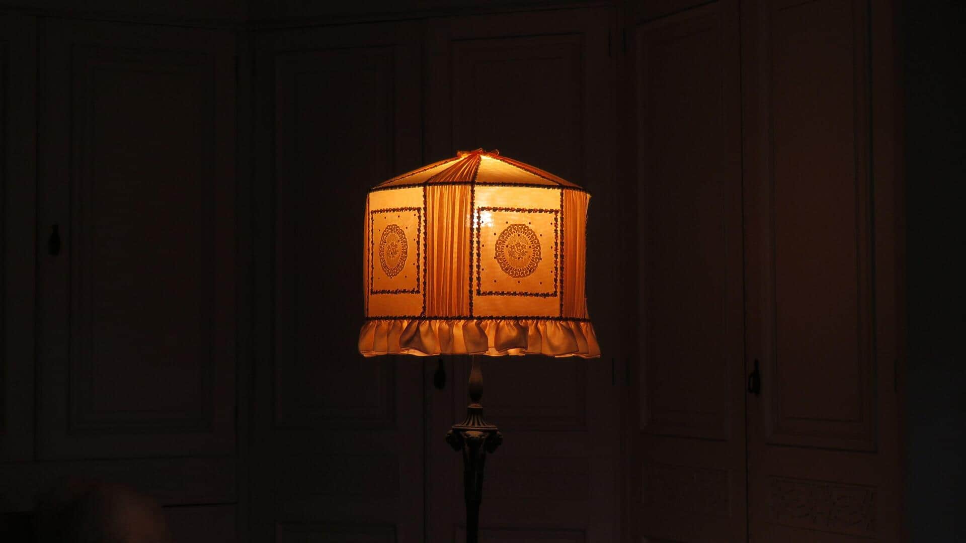 Easy eco-friendly lampshades you can make at home