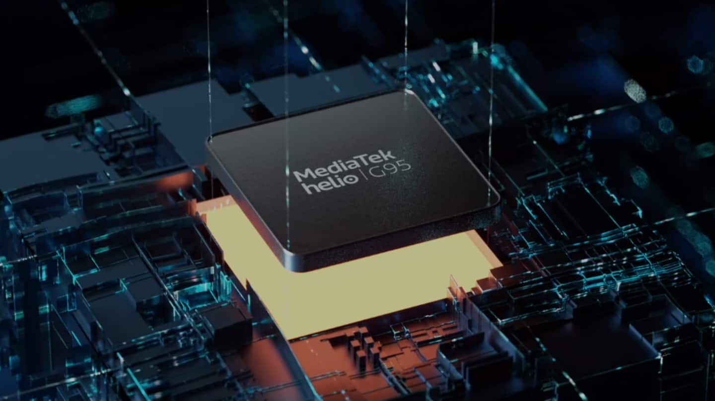 It offers 25W fast-charging support It offers 25W fast-charging support