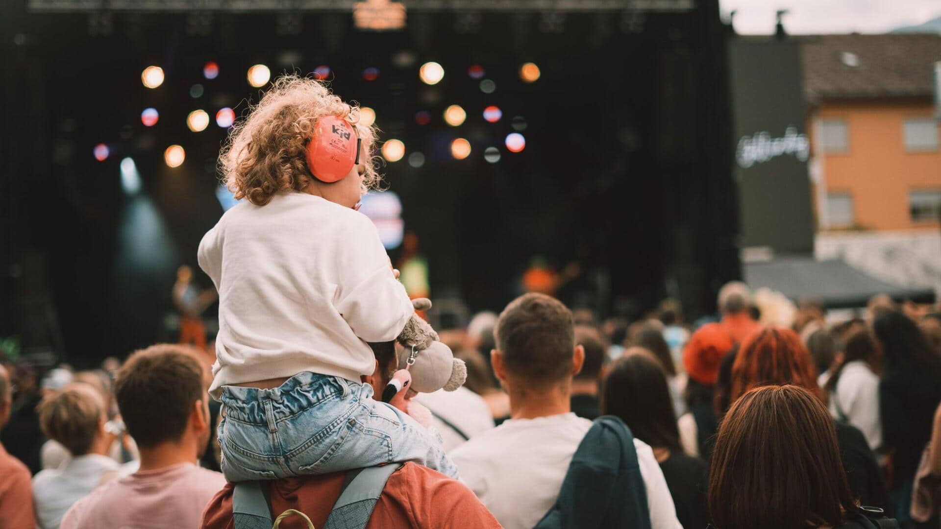 How to reduce noise at community festivals