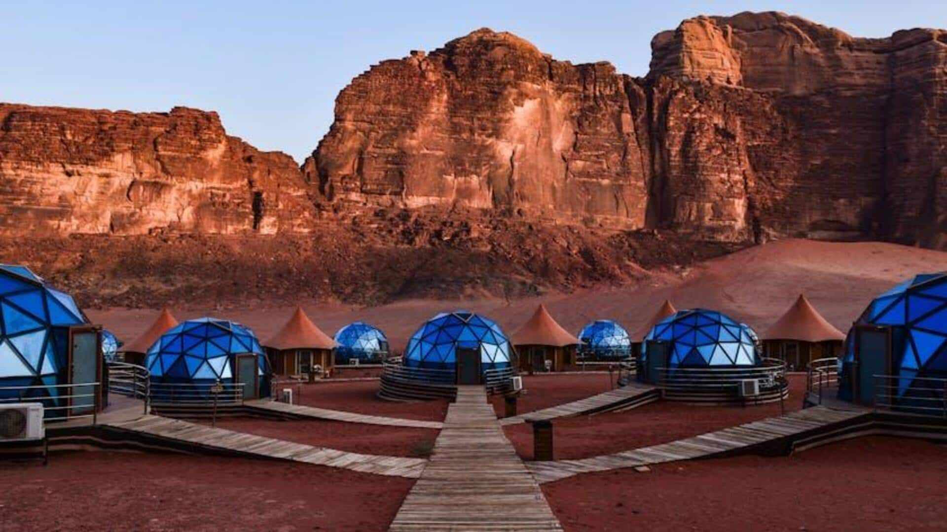 Essential packing list for Wadi Rum desert camping