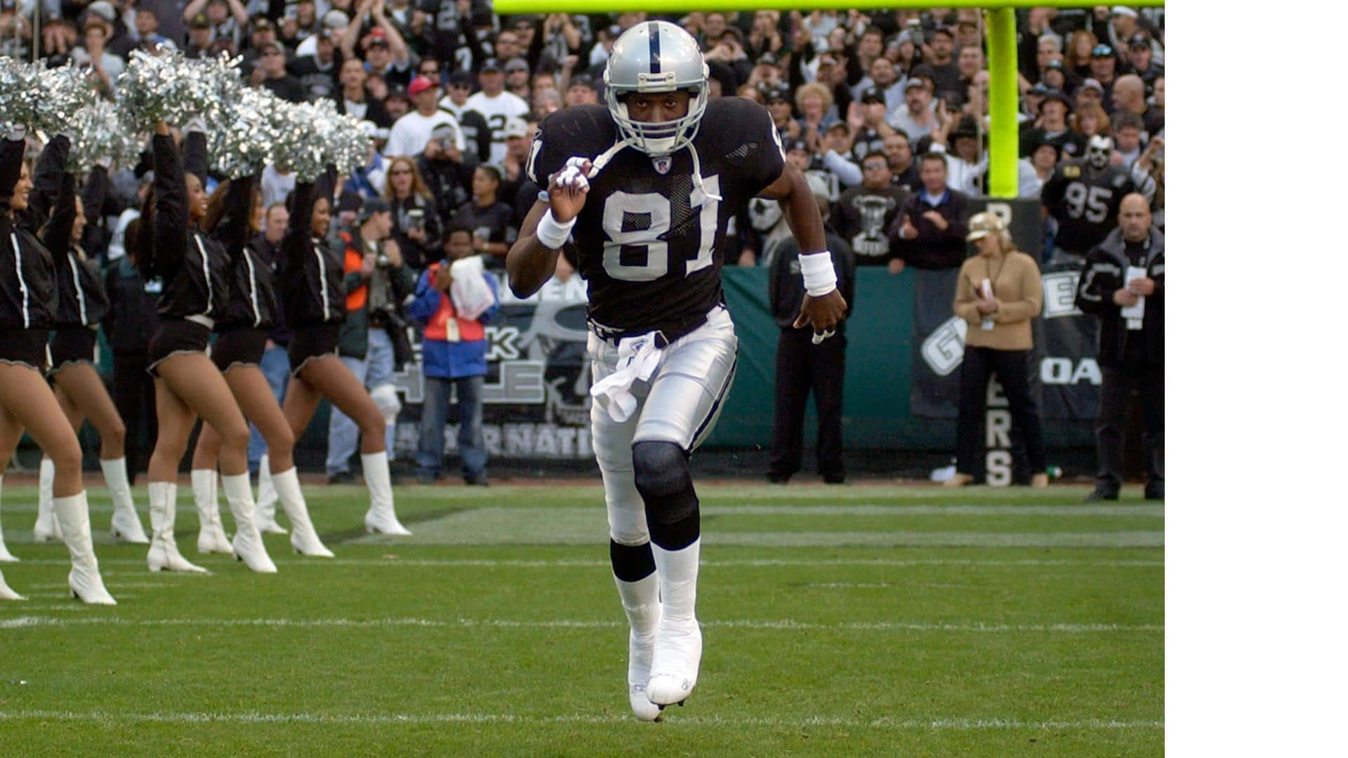 #ThisDayThatYear: Oakland's Tim Brown sets multiple NFL records in 2002