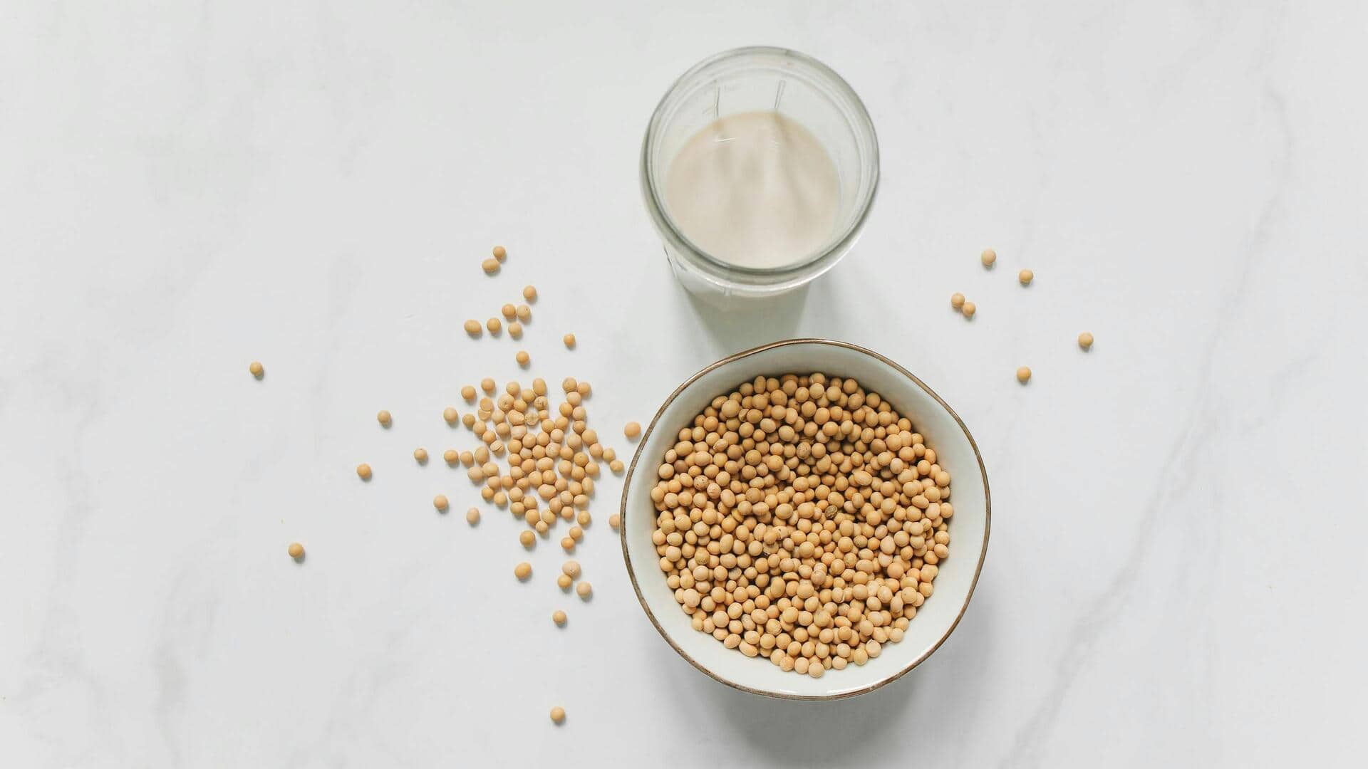 Soybeans v/s yellow peas: Comparing their protein content