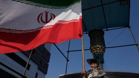 'Fully prepared' to counter widened US economic sanctions: Iran 
