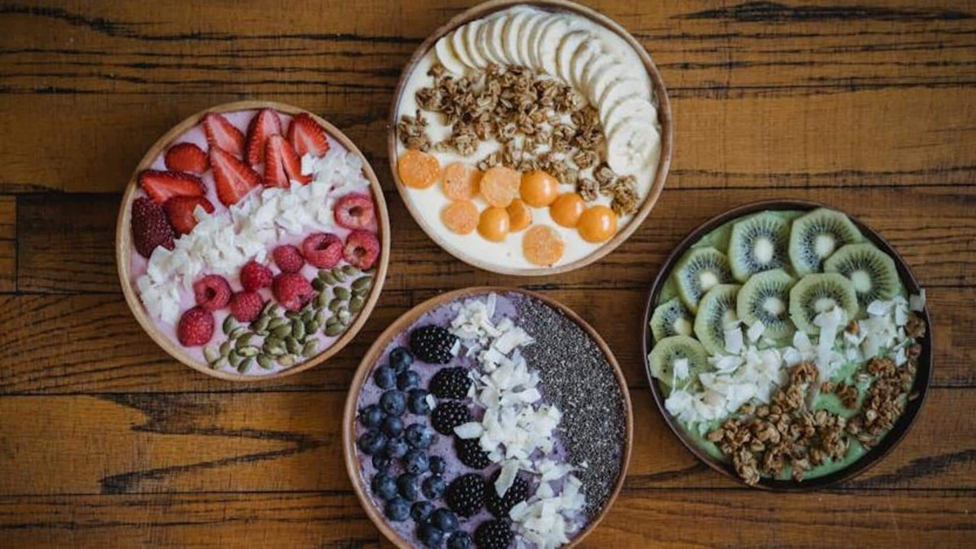 Love fruits? Try these breakfast bowls today Love fruits? Try these breakfast bowls today