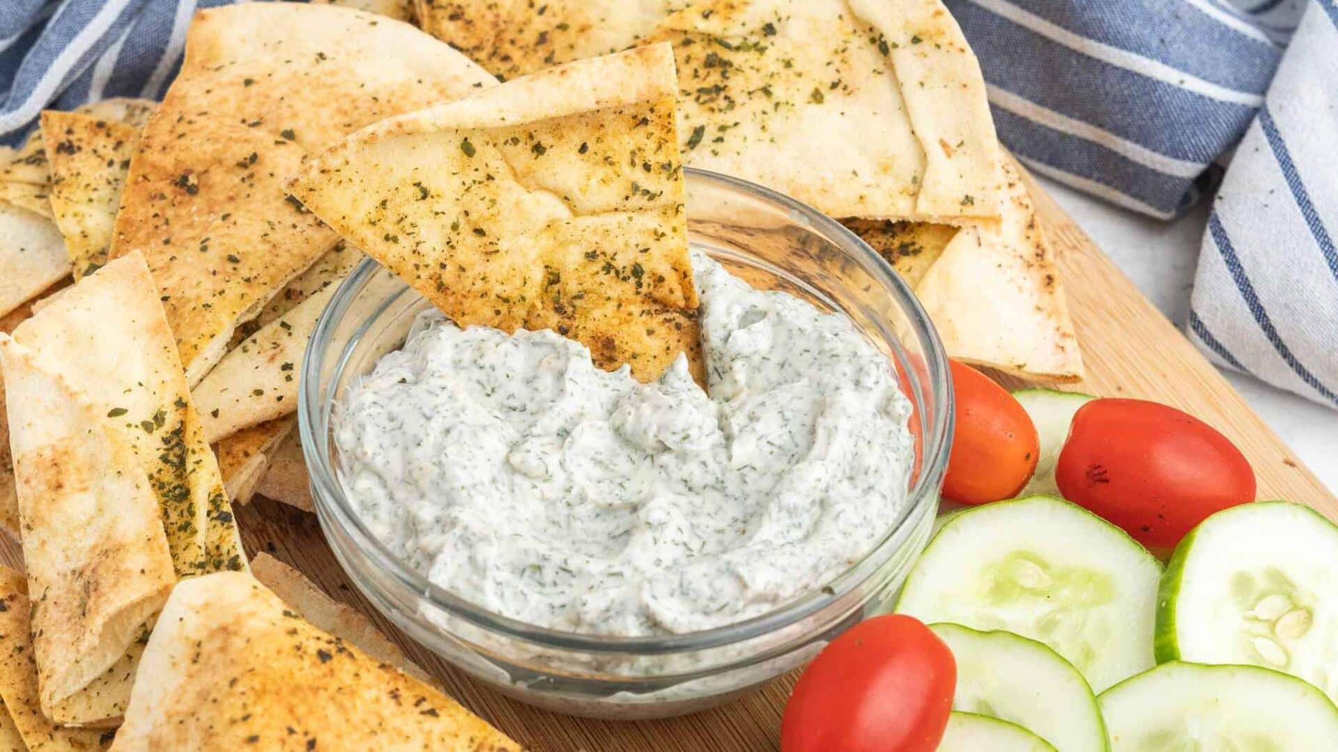 Ditch chips, instead try crunchy pita bites Ditch chips, instead try crunchy pita bites